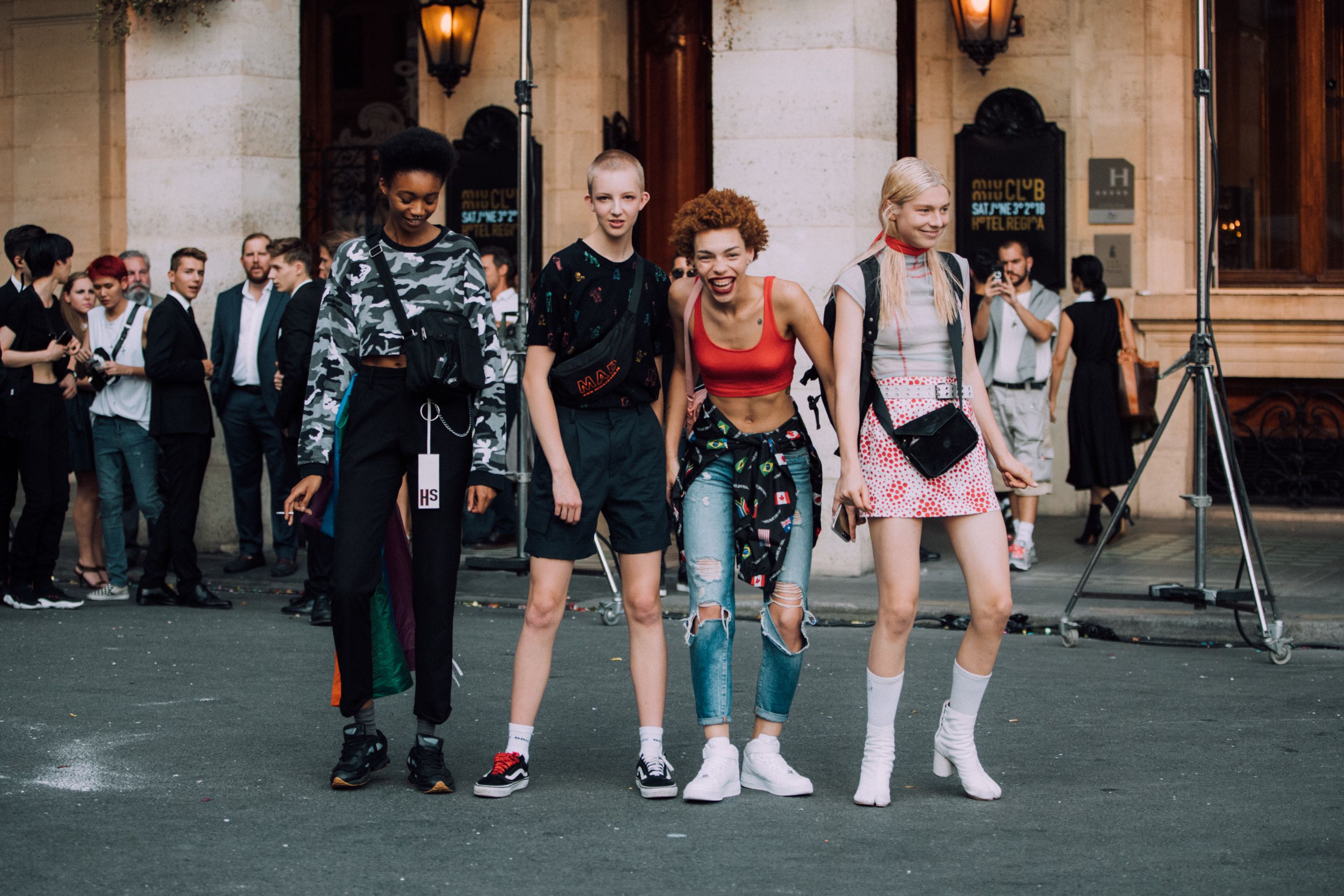 HunterSchaferLove_ParisFashionWeekStreetStyle-002.jpg