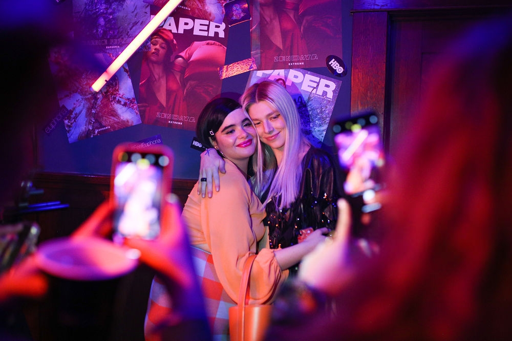 HunterSchaferLove_PAPERHBOEuphoriaDigitalCoverLaunchParty-016.jpg