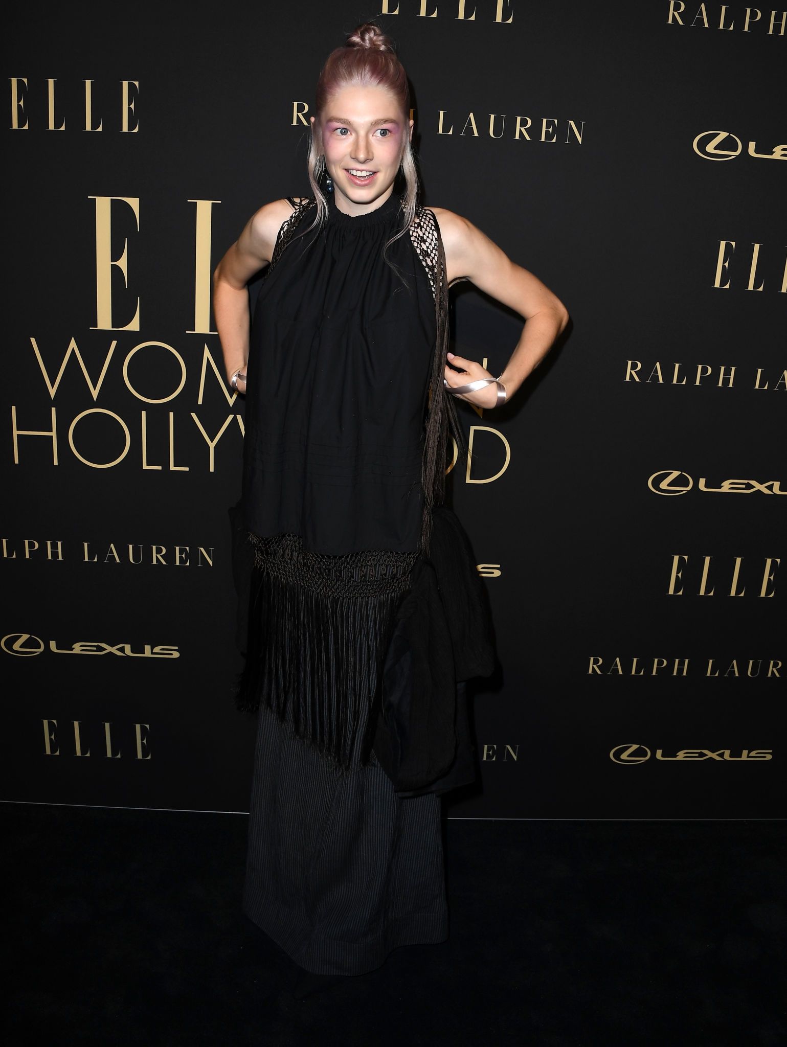 HunterSchaferLove_2019ELLEWomenInHollywood-041.jpg