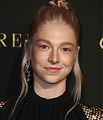 HunterSchaferLove_2019ELLEWomenInHollywood-002.jpg