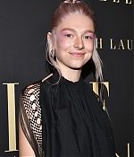 HunterSchaferLove_2019ELLEWomenInHollywood-017.jpg