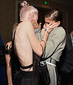 HunterSchaferLove_2019ELLEWomenInHollywood-025.jpg