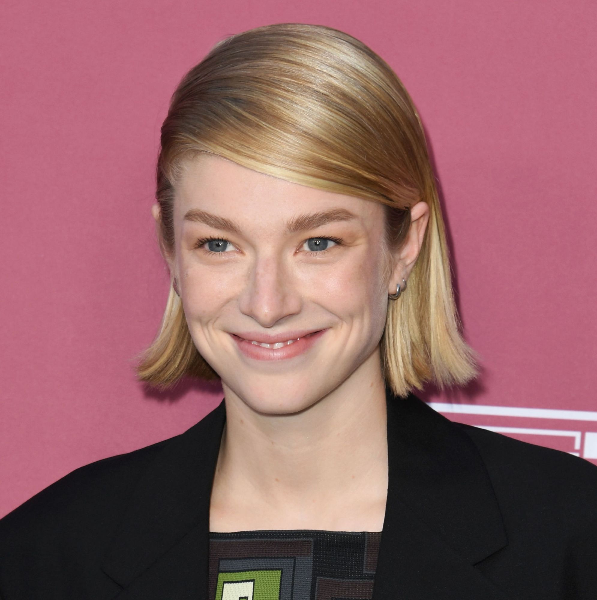 HunterSchaferLove_VarietyPowerofWomenArrivals-045.jpg