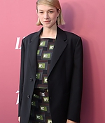 HunterSchaferLove_VarietyPowerofWomenArrivals-015.jpg