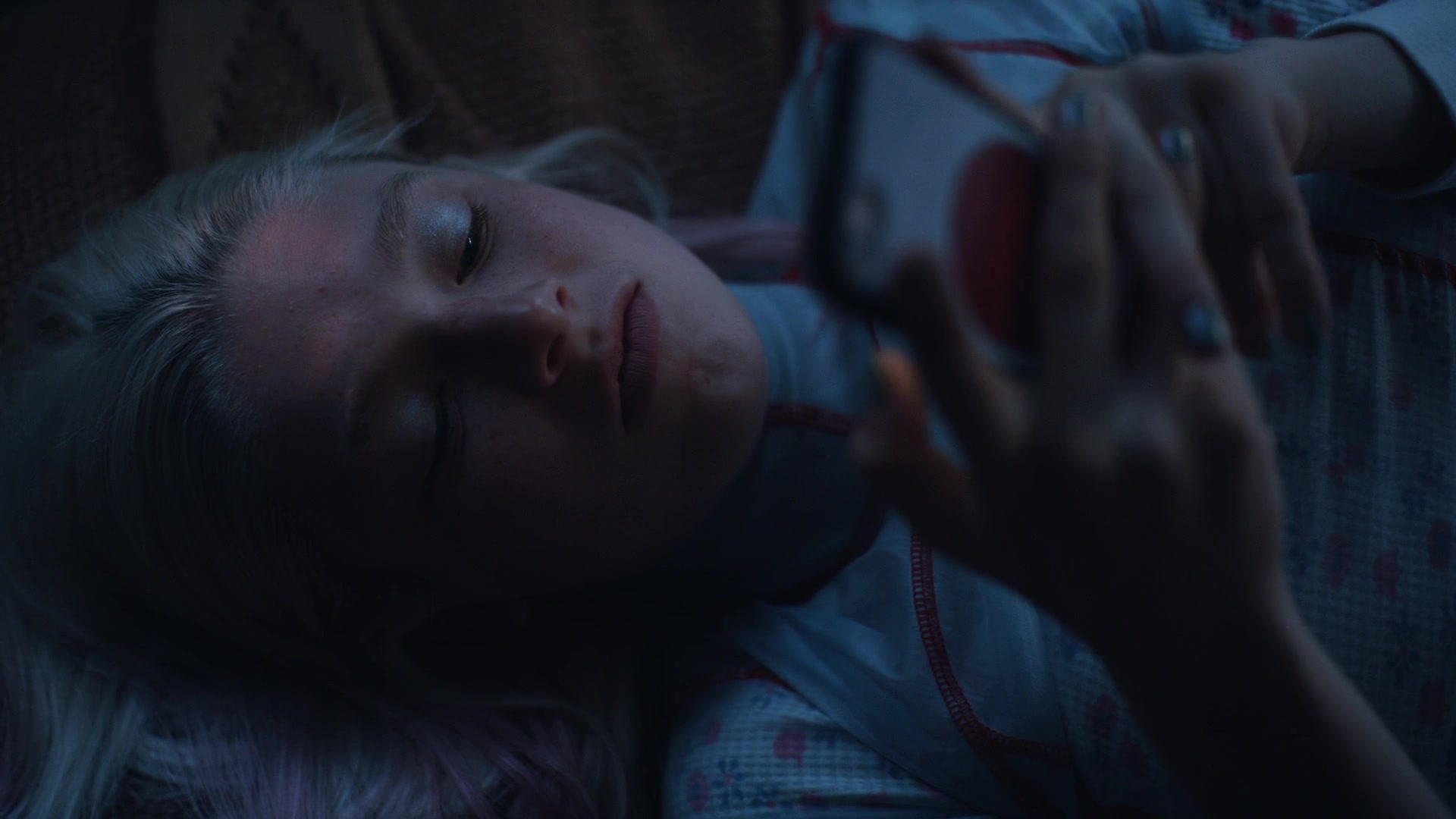 HunterSchaferLove_Euphoria1x01ScreenCaptures-037.jpg