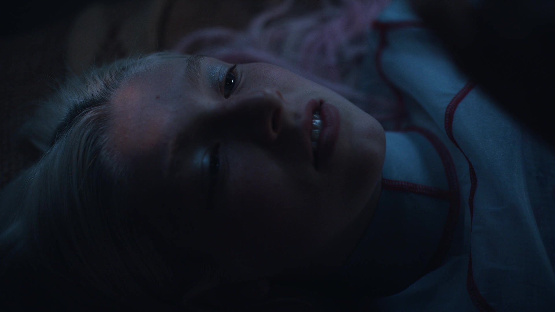 HunterSchaferLove_Euphoria1x01ScreenCaptures-038.jpg