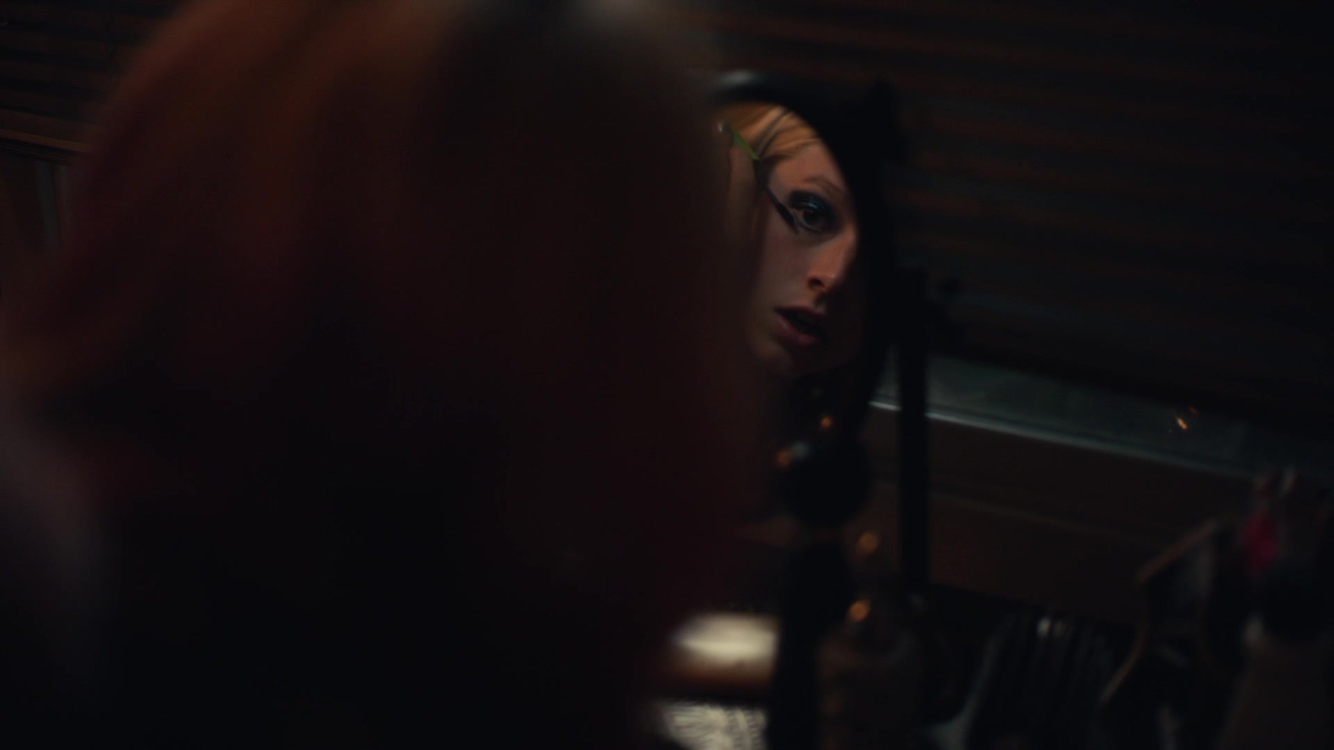 HunterSchaferLove_Euphoria1x01ScreenCaptures-052.jpg