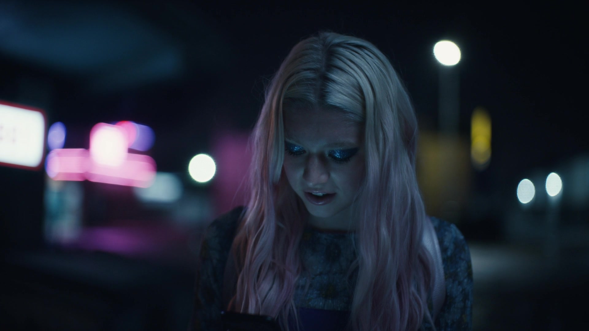 HunterSchaferLove_Euphoria1x01ScreenCaptures-081.jpg