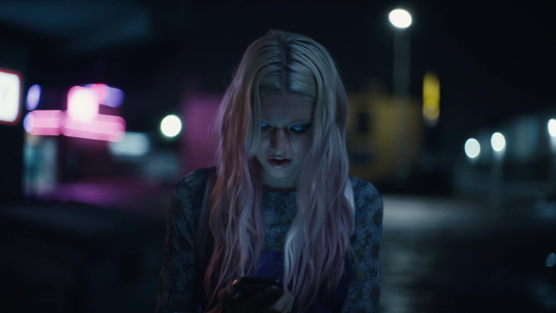 HunterSchaferLove_Euphoria1x01ScreenCaptures-083.jpg