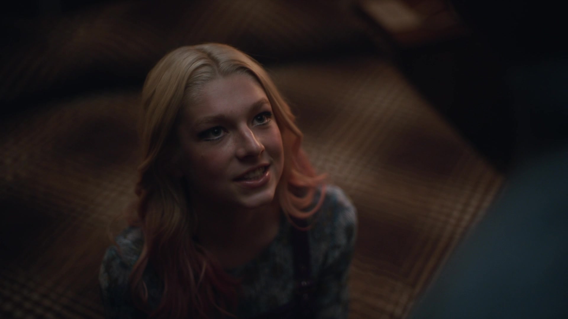 HunterSchaferLove_Euphoria1x01ScreenCaptures-097.jpg