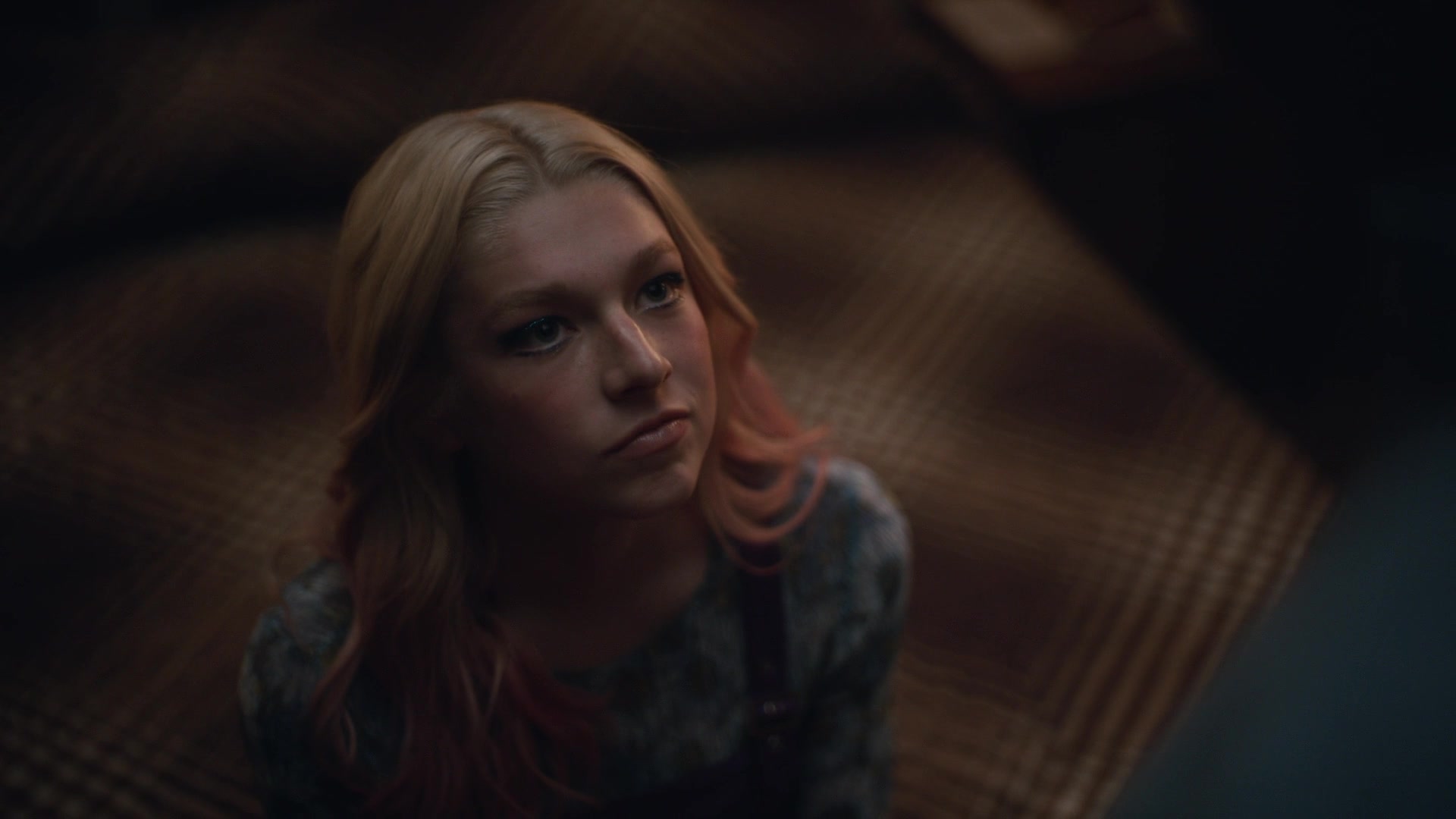 HunterSchaferLove_Euphoria1x01ScreenCaptures-098.jpg
