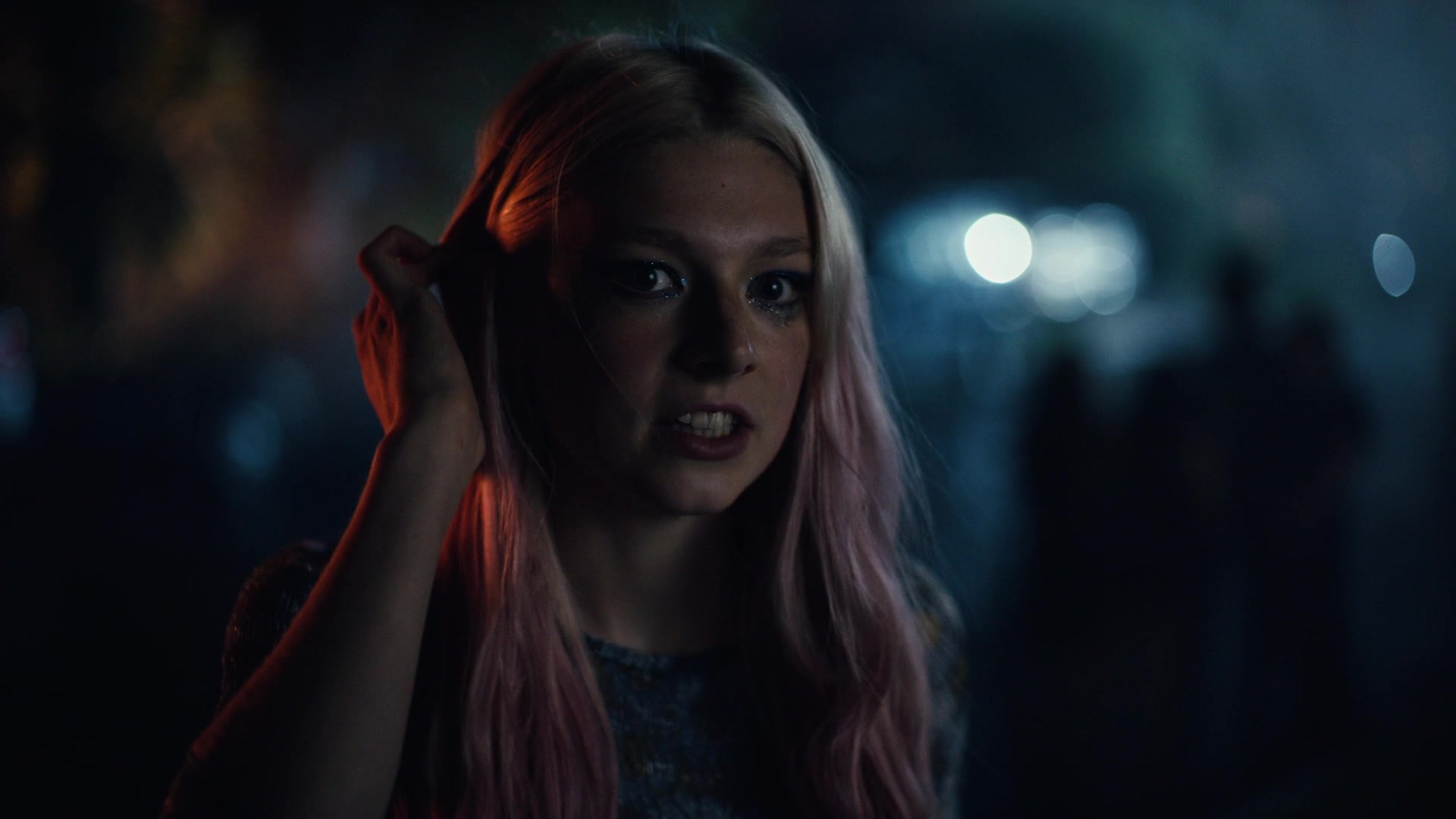 HunterSchaferLove_Euphoria1x01ScreenCaptures-186.jpg