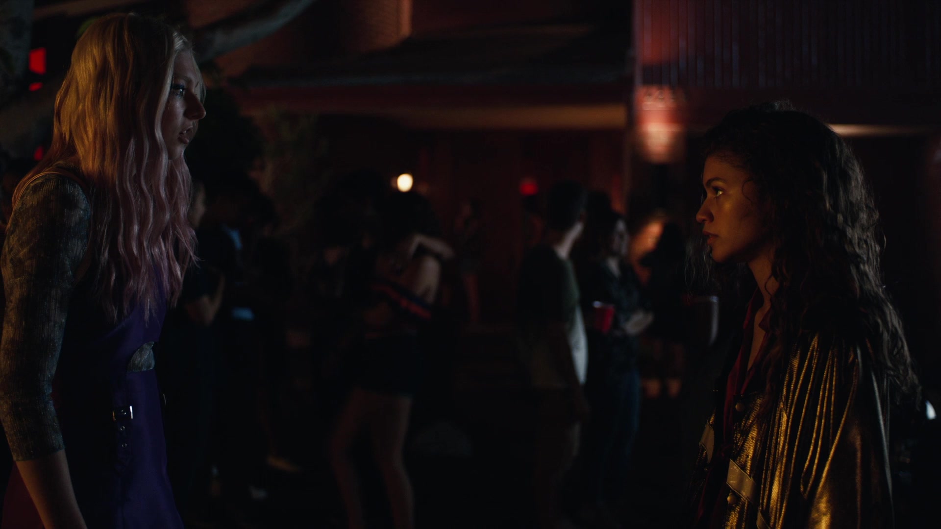 HunterSchaferLove_Euphoria1x01ScreenCaptures-194.jpg