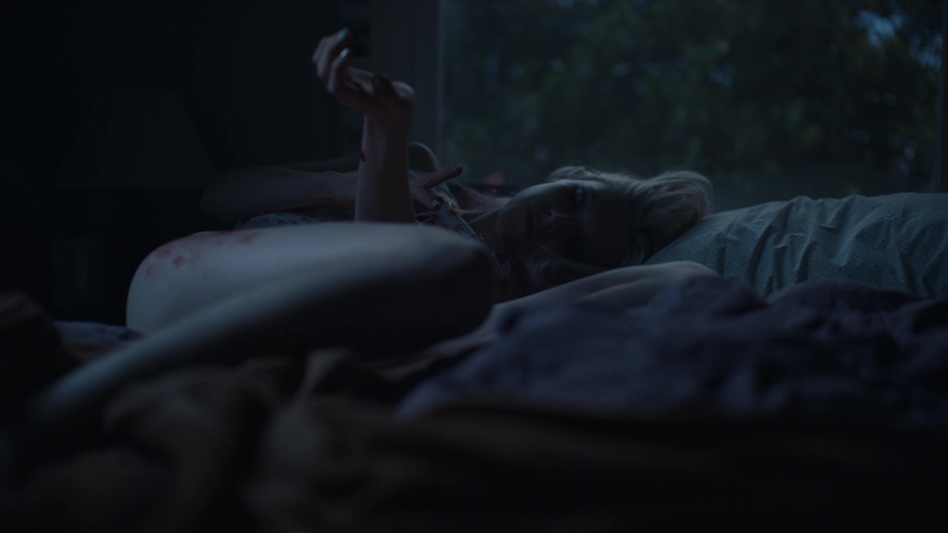 HunterSchaferLove_Euphoria1x01ScreenCaptures-207.jpg