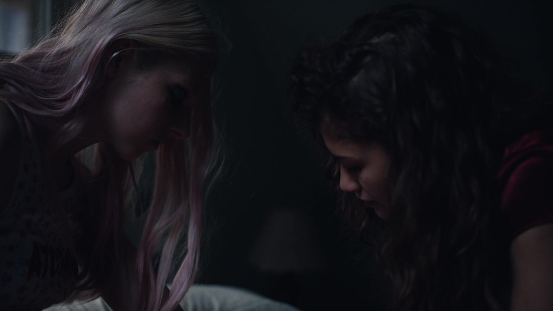 HunterSchaferLove_Euphoria1x01ScreenCaptures-211.jpg