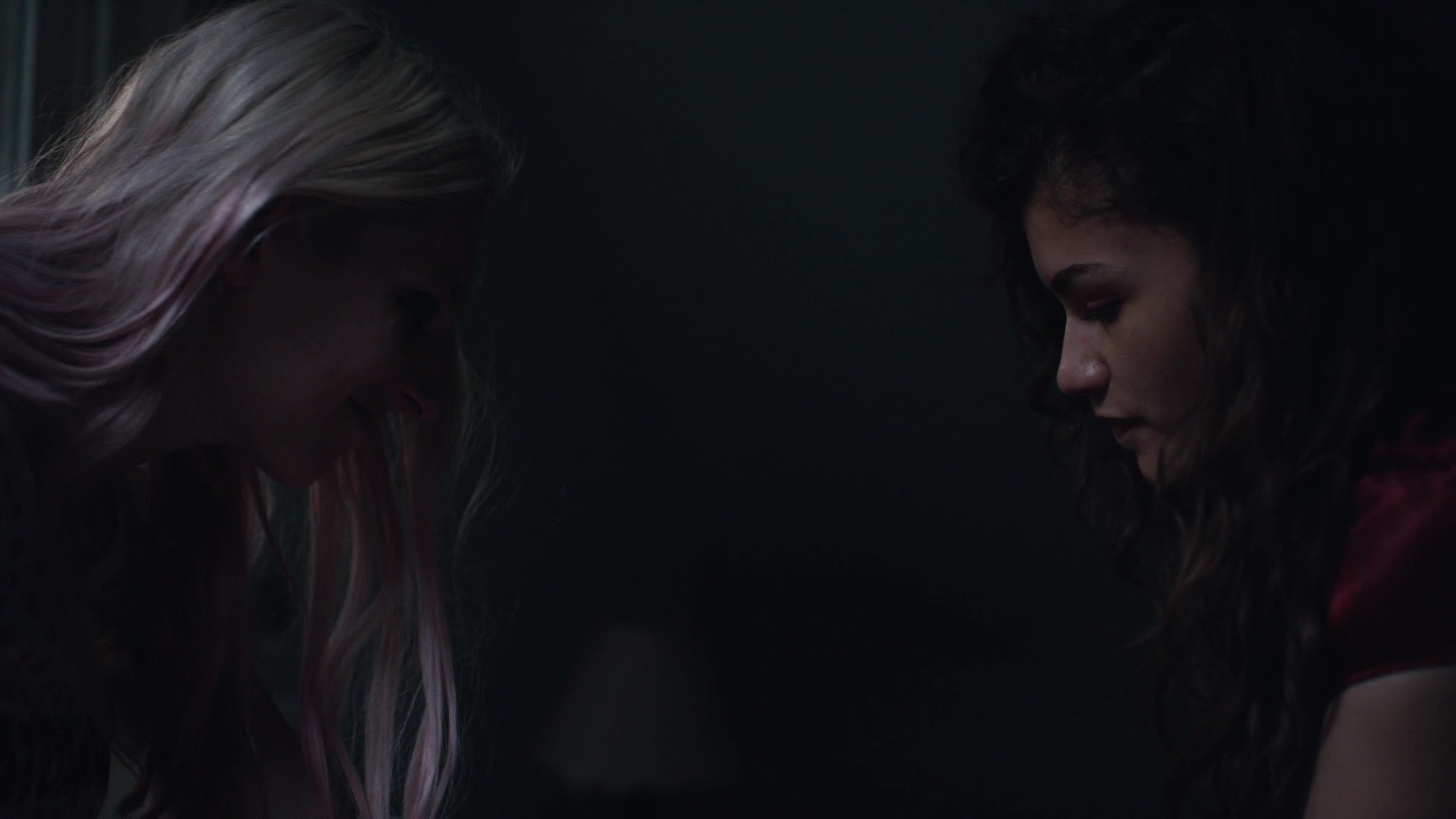 HunterSchaferLove_Euphoria1x01ScreenCaptures-214.jpg