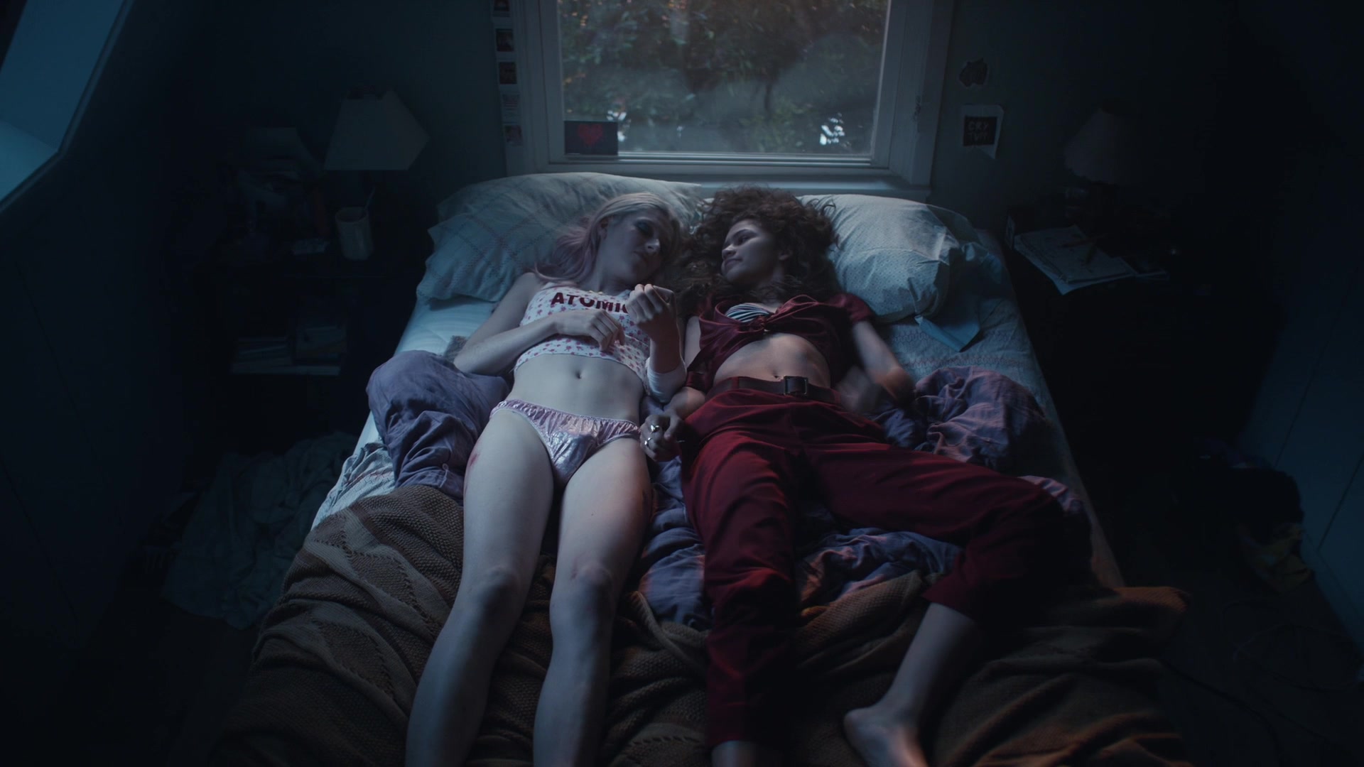 HunterSchaferLove_Euphoria1x01ScreenCaptures-220.jpg