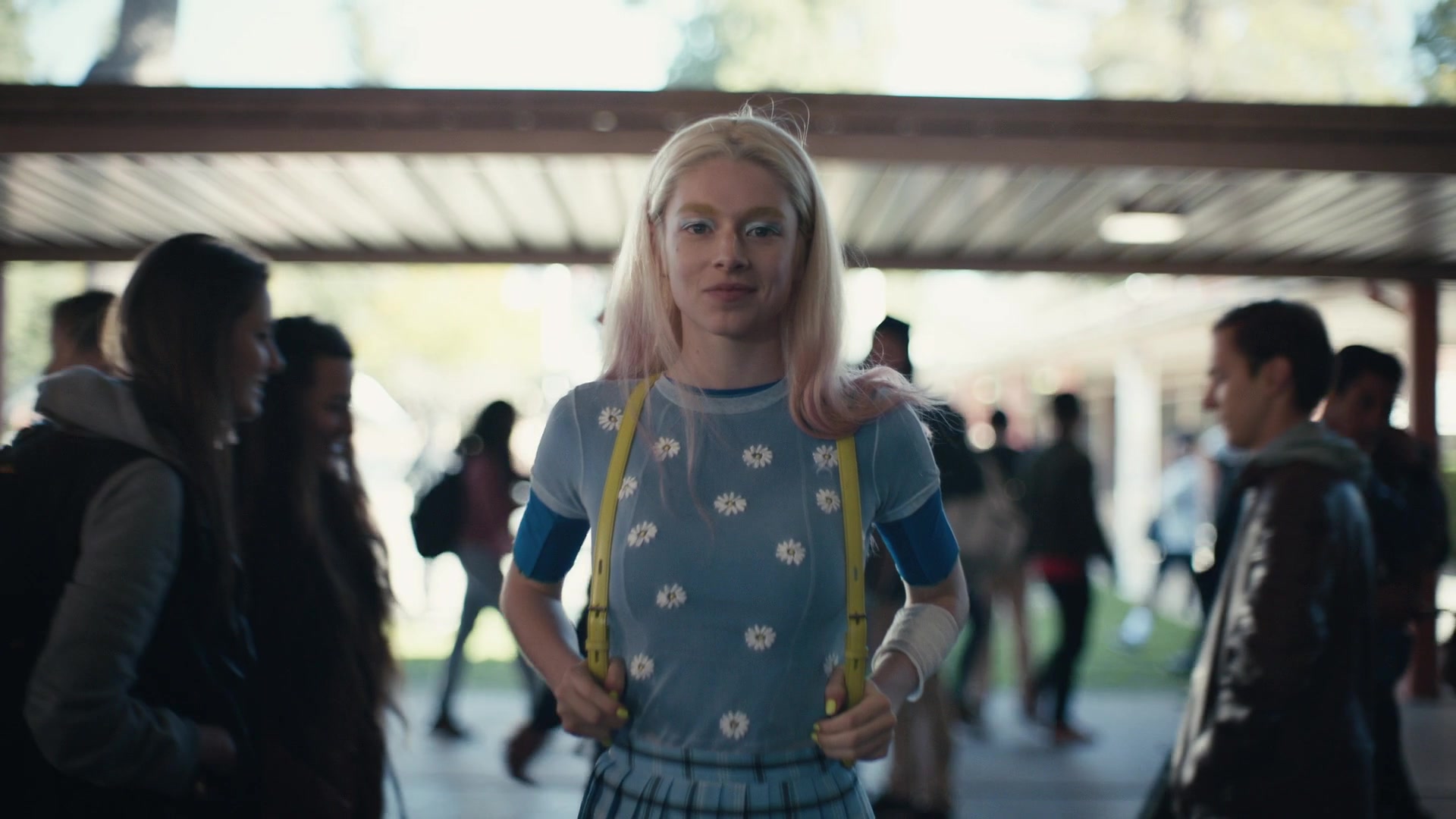 HunterSchaferLove_Euphoria1x02ScreenCaptures-003.jpg