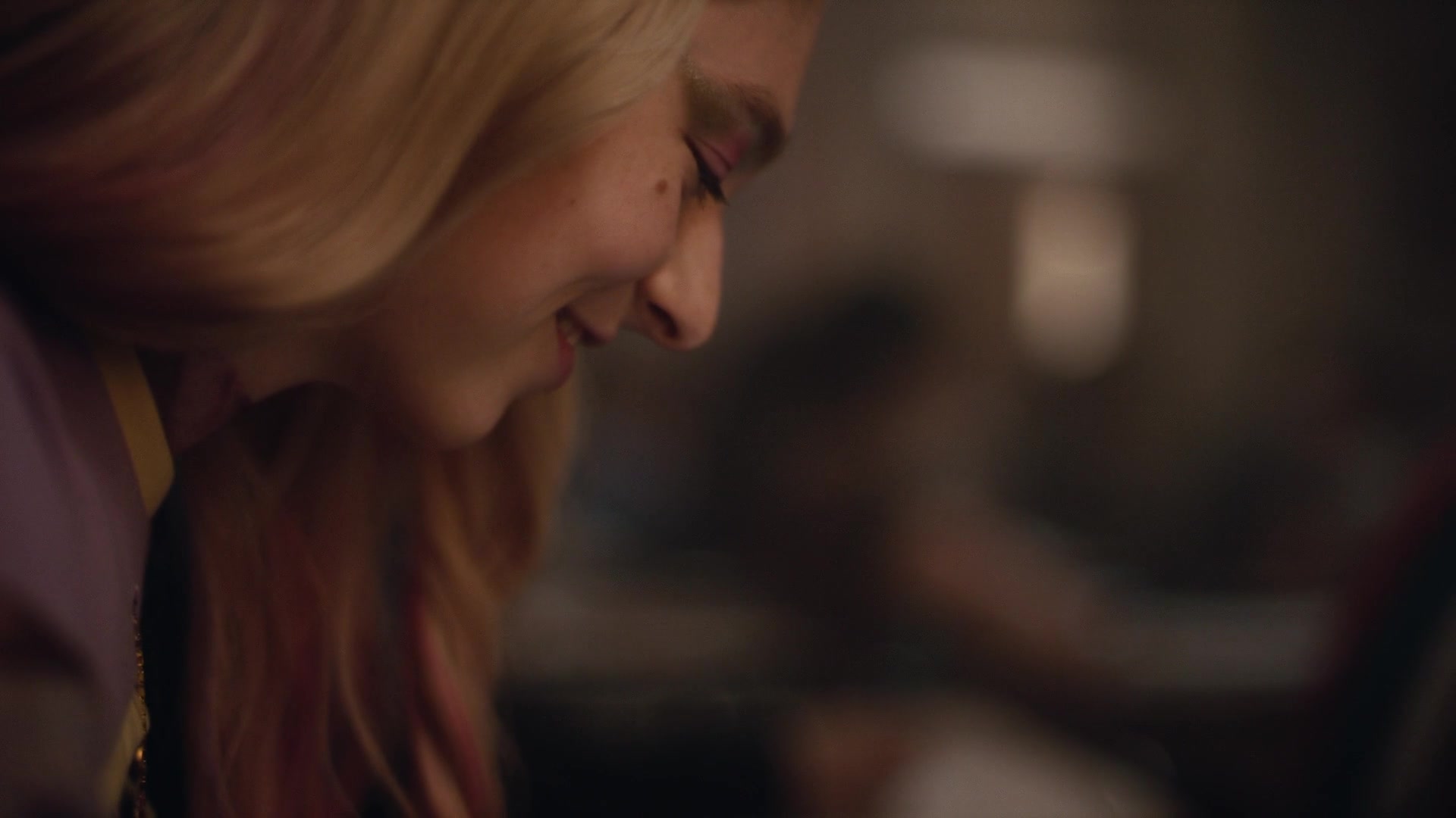 HunterSchaferLove_Euphoria1x02ScreenCaptures-049.jpg