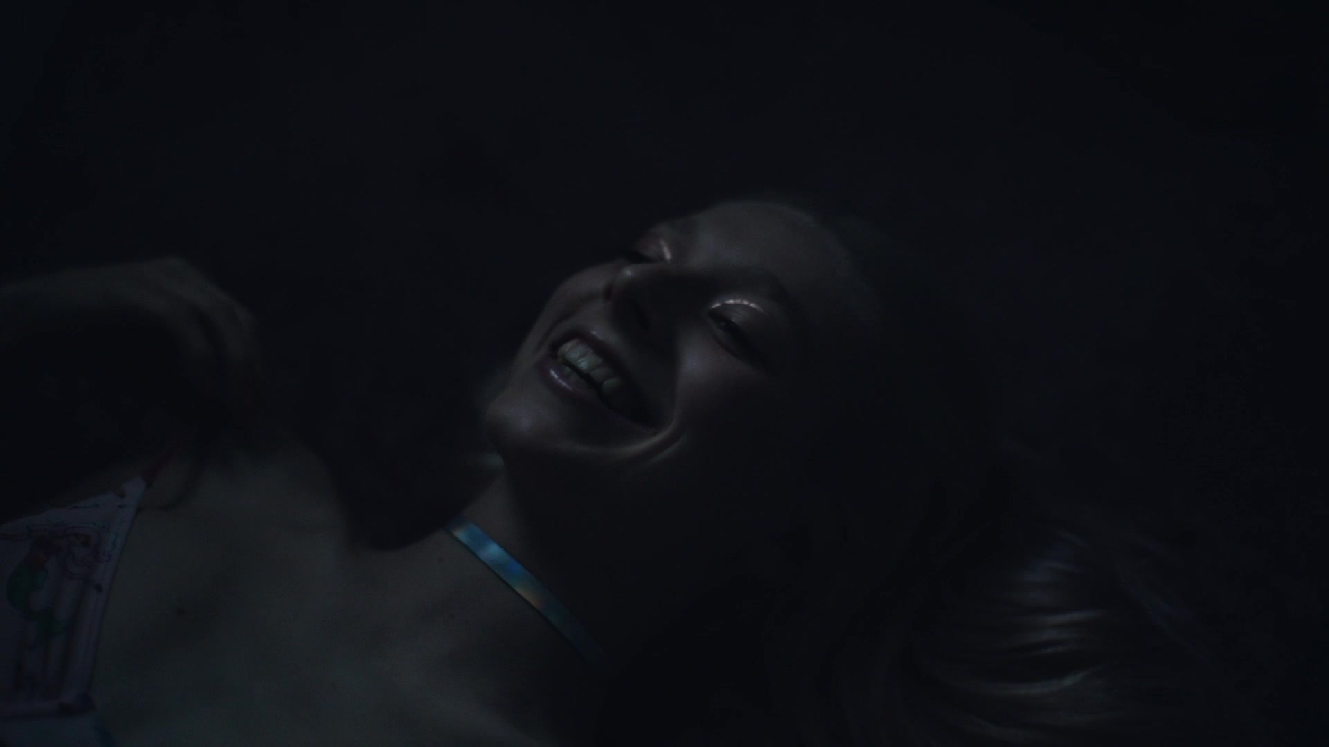HunterSchaferLove_Euphoria1x03ScreenCaptures-102.jpg