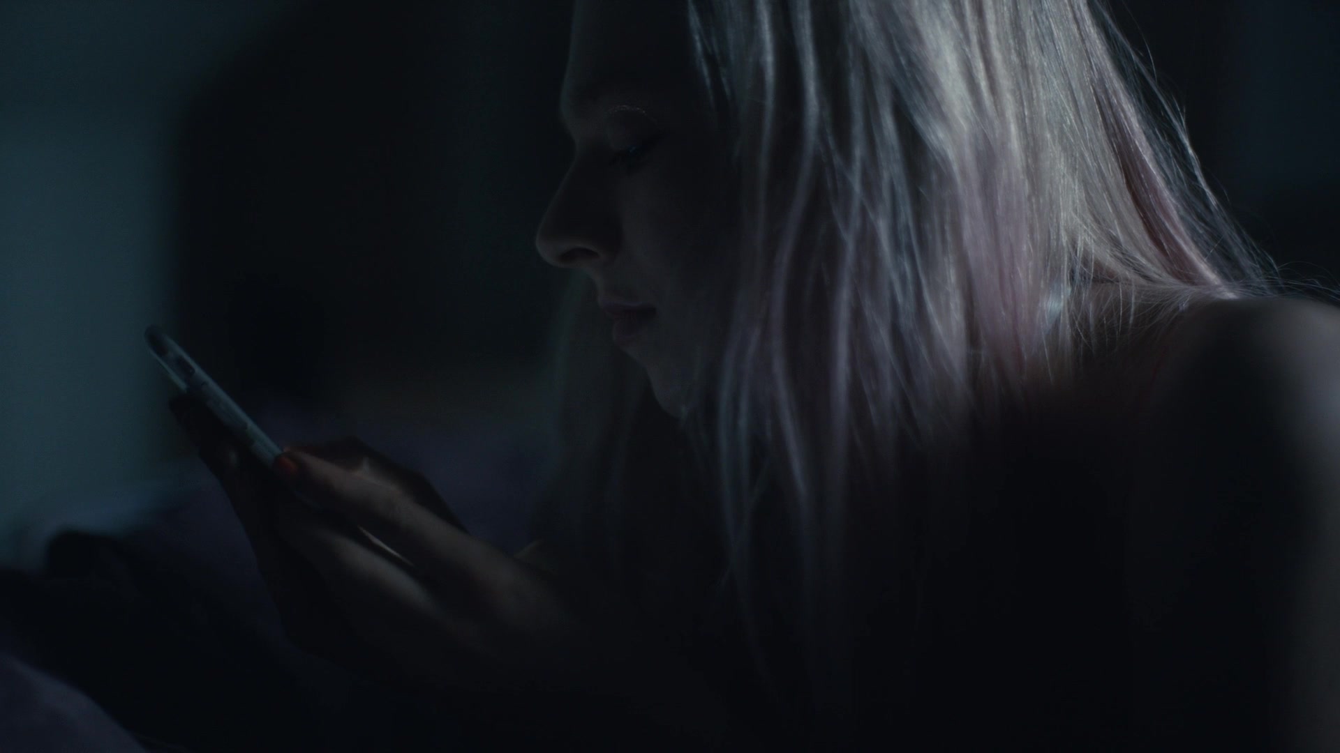 HunterSchaferLove_Euphoria1x03ScreenCaptures-112.jpg