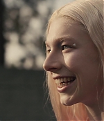 HunterSchaferLove_Euphoria1x03ScreenCaptures-046.jpg