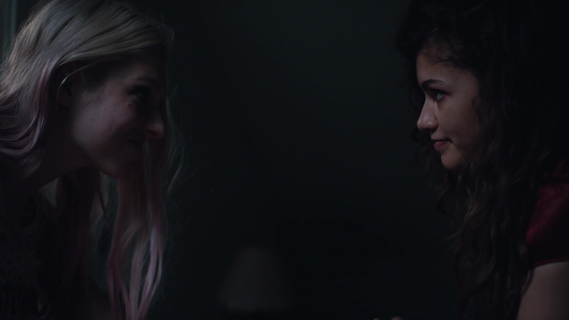 HunterSchaferLove_Euphoria1x04ScreenCaptures-021.jpg