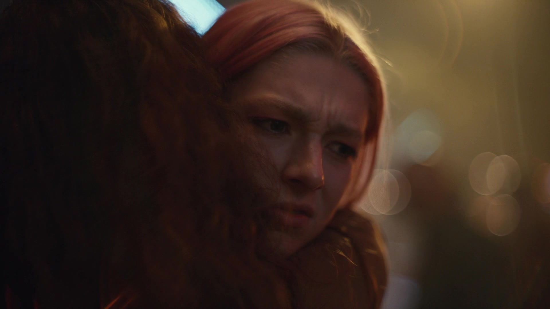 HunterSchaferLove_Euphoria1x04ScreenCaptures-057.jpg