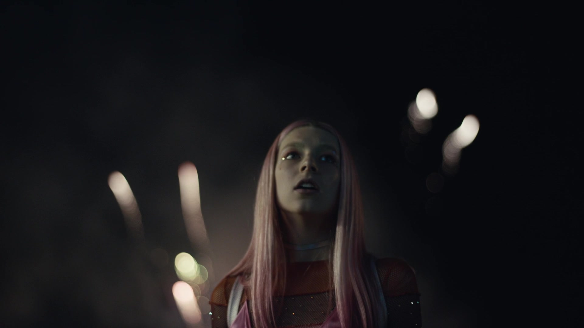 HunterSchaferLove_Euphoria1x04ScreenCaptures-096.jpg