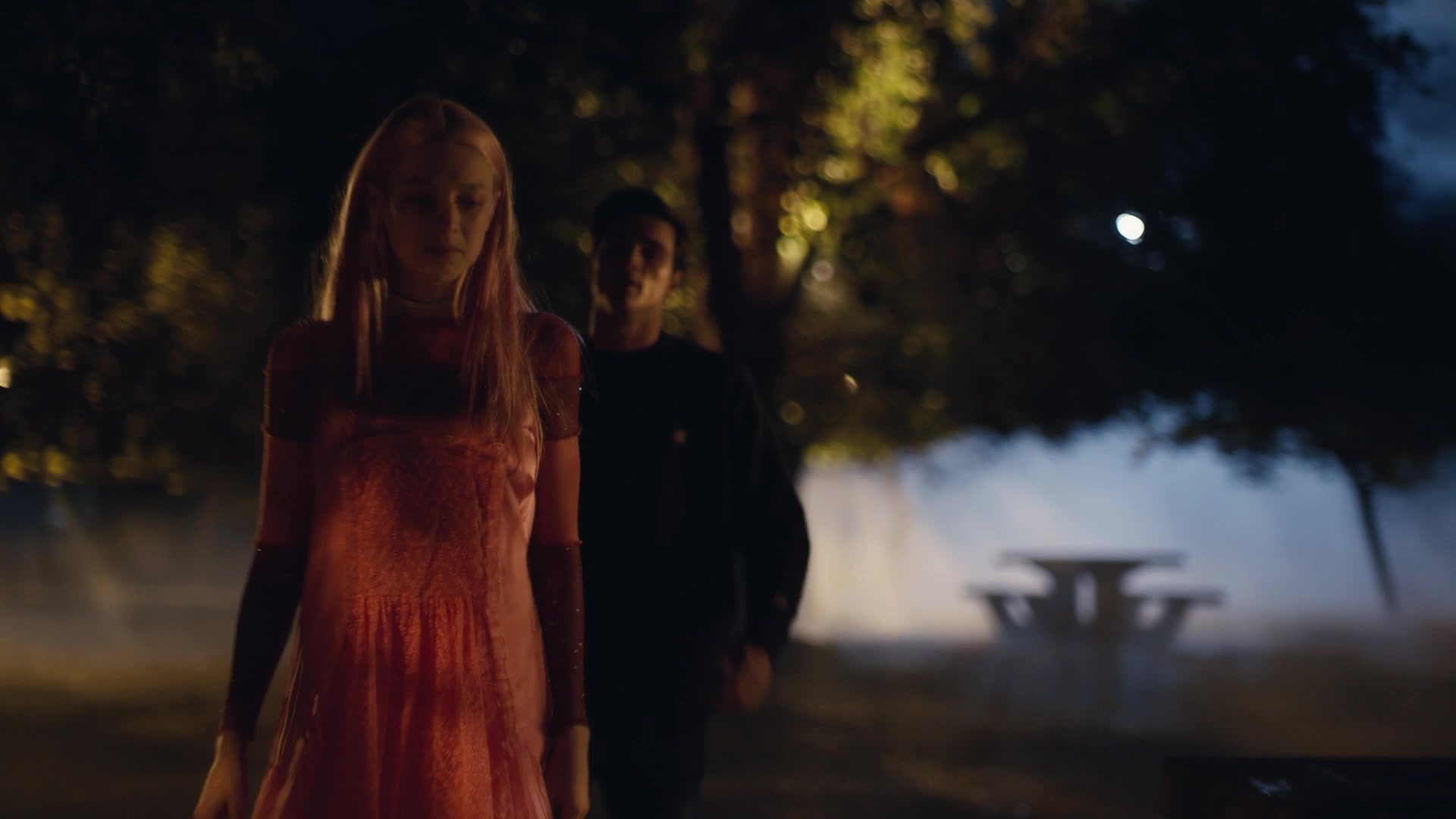 HunterSchaferLove_Euphoria1x04ScreenCaptures-128.jpg