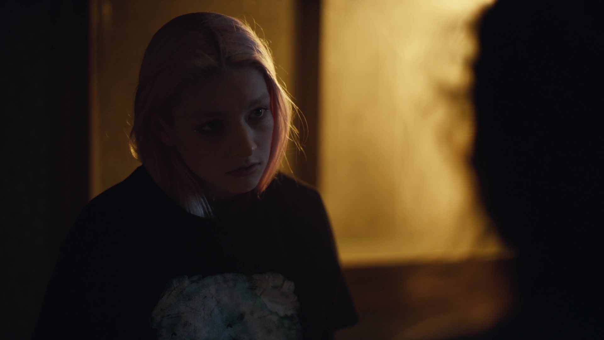 HunterSchaferLove_Euphoria1x04ScreenCaptures-164.jpg