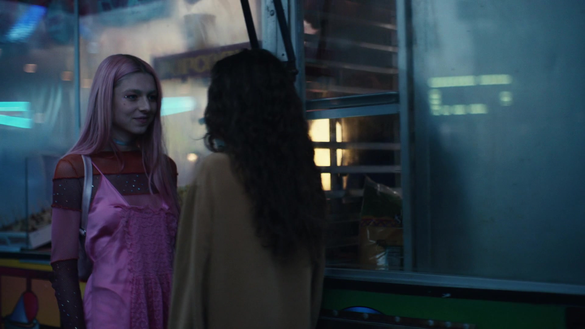 HunterSchaferLove_Euphoria1x04ScreenCaptures-174.jpg