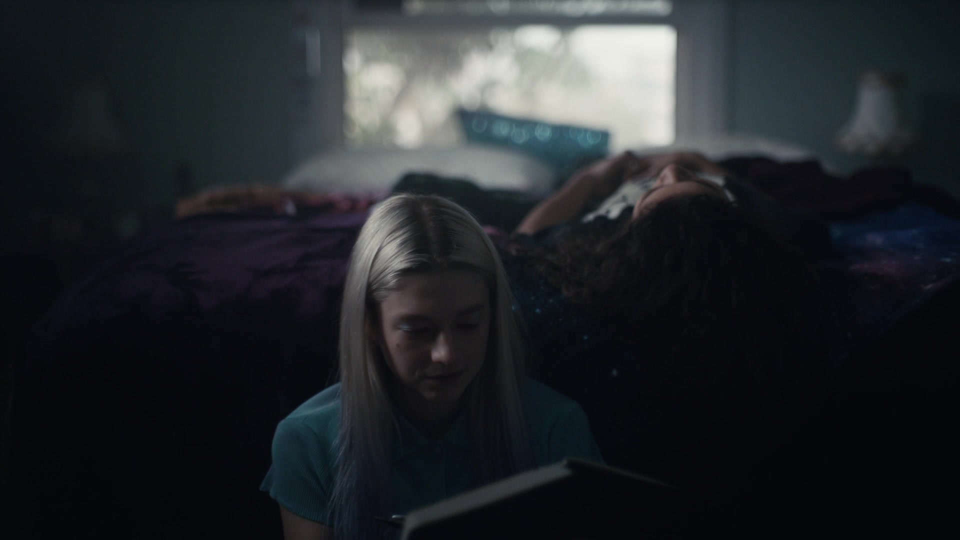 HunterSchaferLove_Euphoria1x05ScreenCaptures-038.jpg