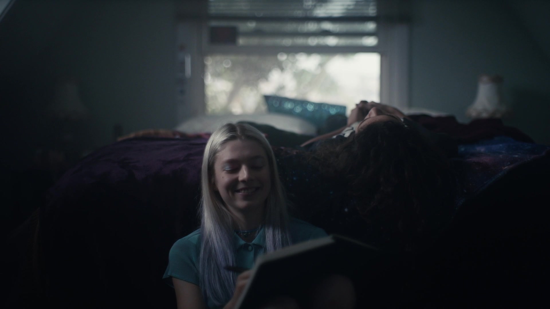 HunterSchaferLove_Euphoria1x05ScreenCaptures-045.jpg