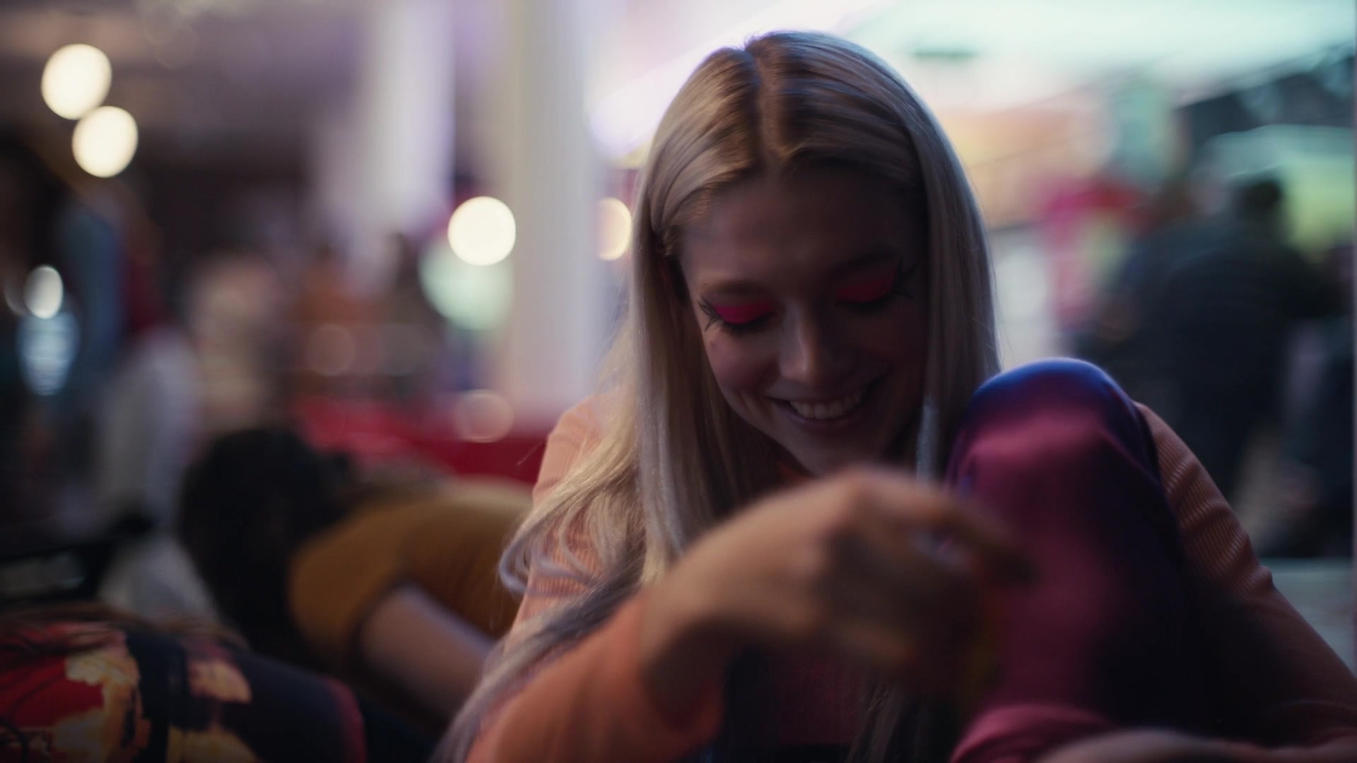 HunterSchaferLove_Euphoria1x05ScreenCaptures-072.jpg