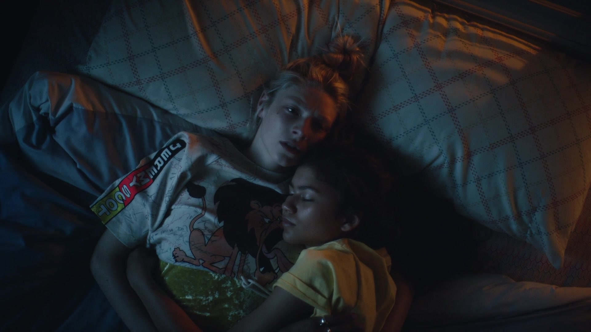 HunterSchaferLove_Euphoria1x05ScreenCaptures-113.jpg