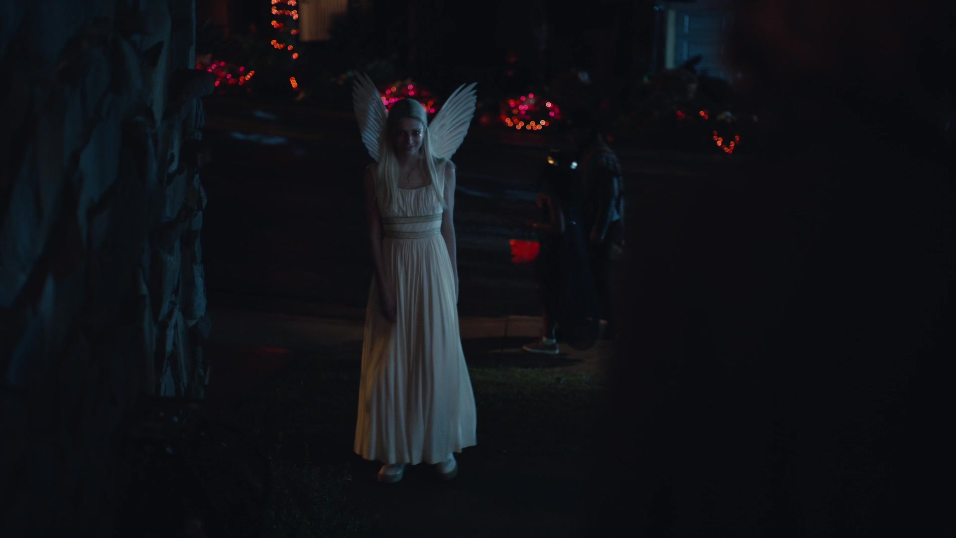 HunterSchaferLove_Euphoria1x06ScreenCaptures-011.jpg