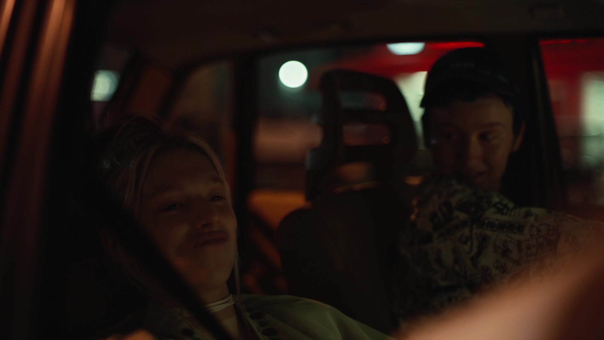 HunterSchaferLove_Euphoria1x07ScreenCaptures-032.jpg