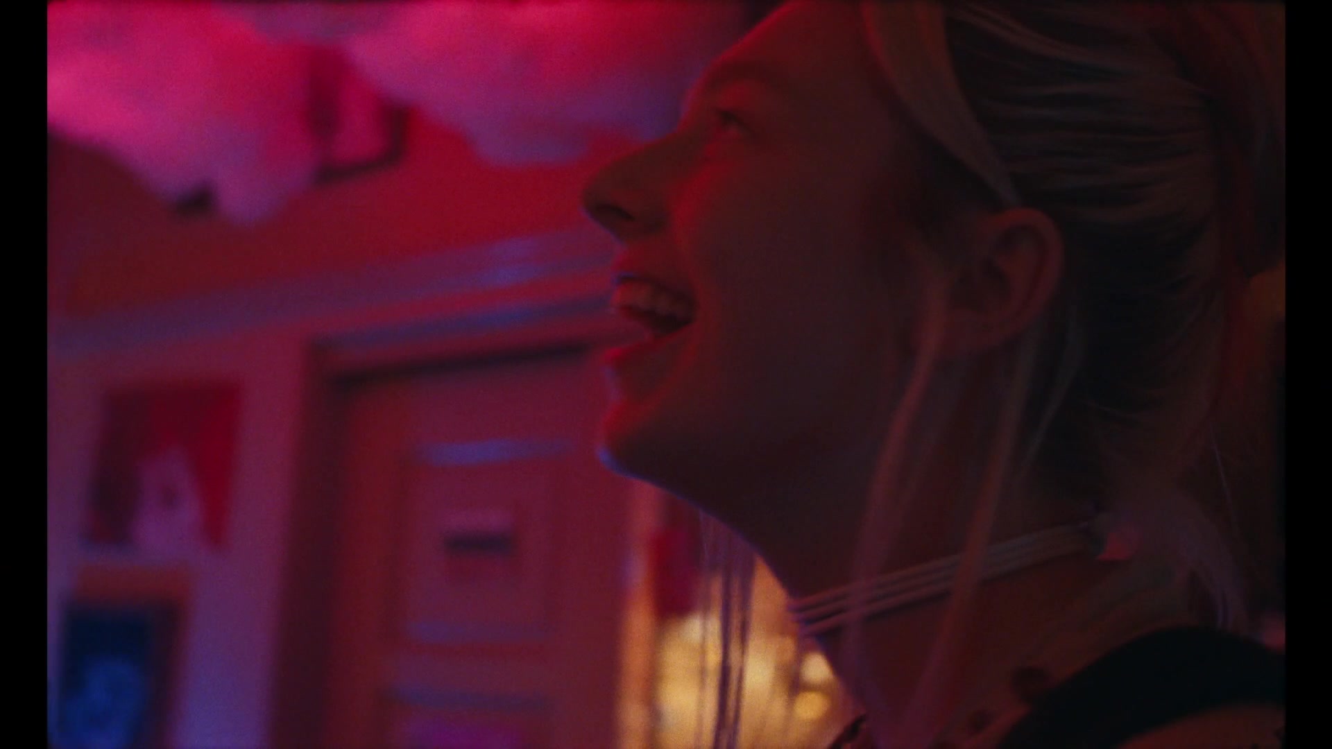 HunterSchaferLove_Euphoria1x07ScreenCaptures-059.jpg