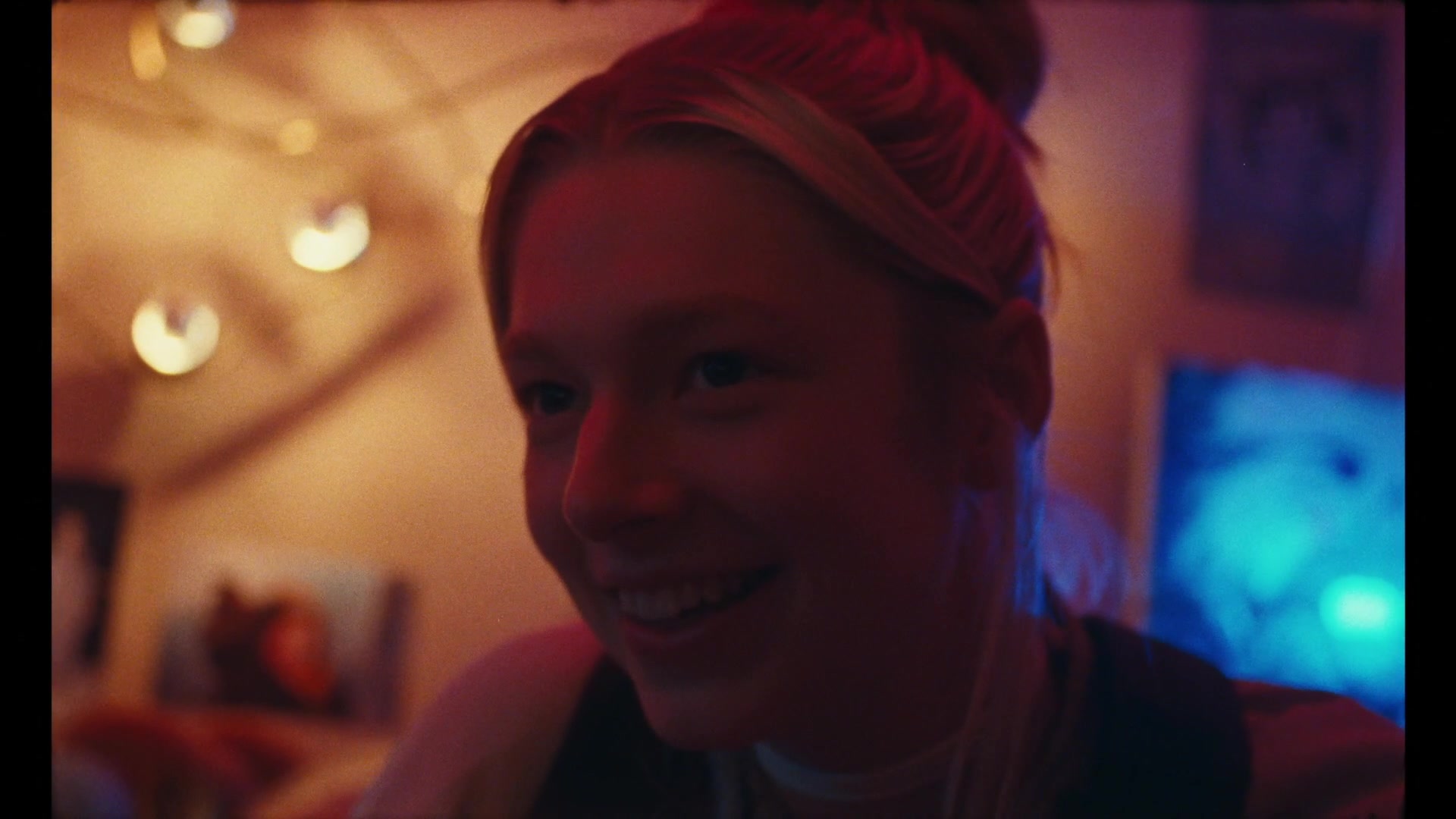HunterSchaferLove_Euphoria1x07ScreenCaptures-062.jpg