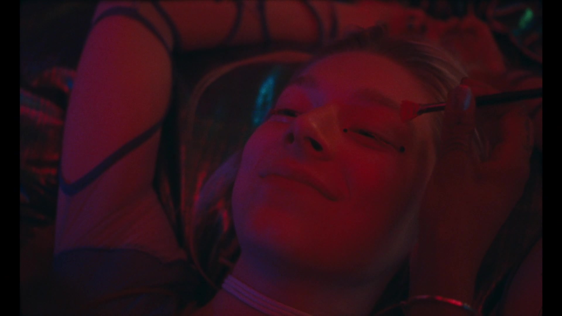 HunterSchaferLove_Euphoria1x07ScreenCaptures-078.jpg
