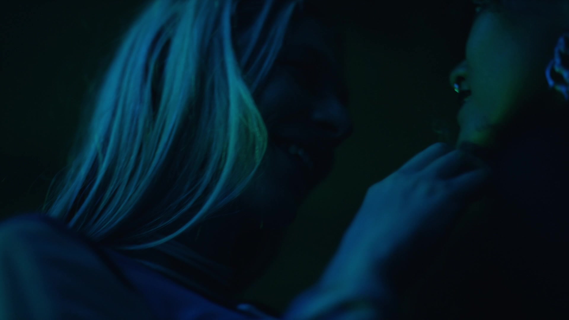 HunterSchaferLove_Euphoria1x07ScreenCaptures-101.jpg