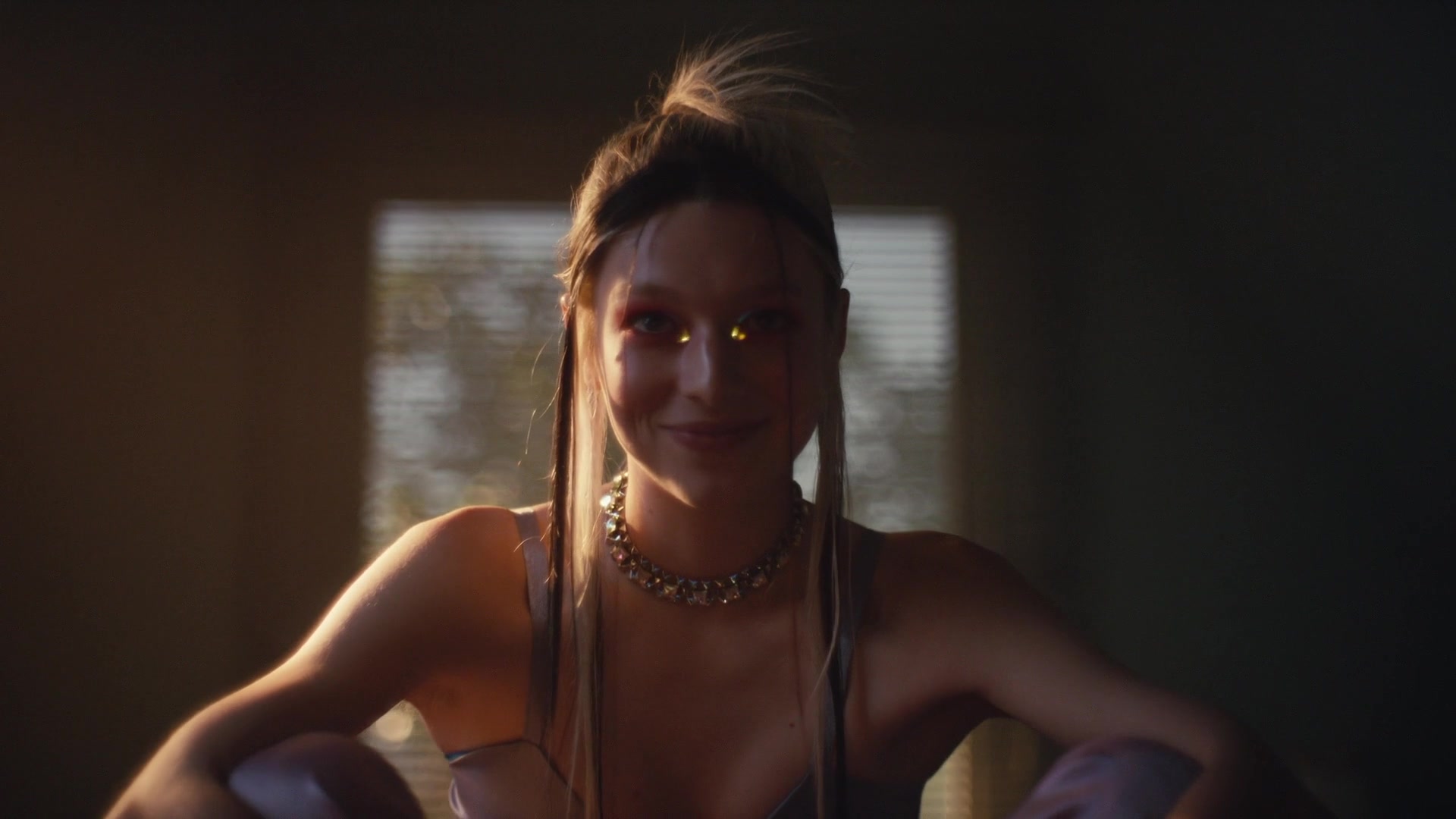 HunterSchaferLove_Euphoria1x08ScreenCaptures-014.jpg