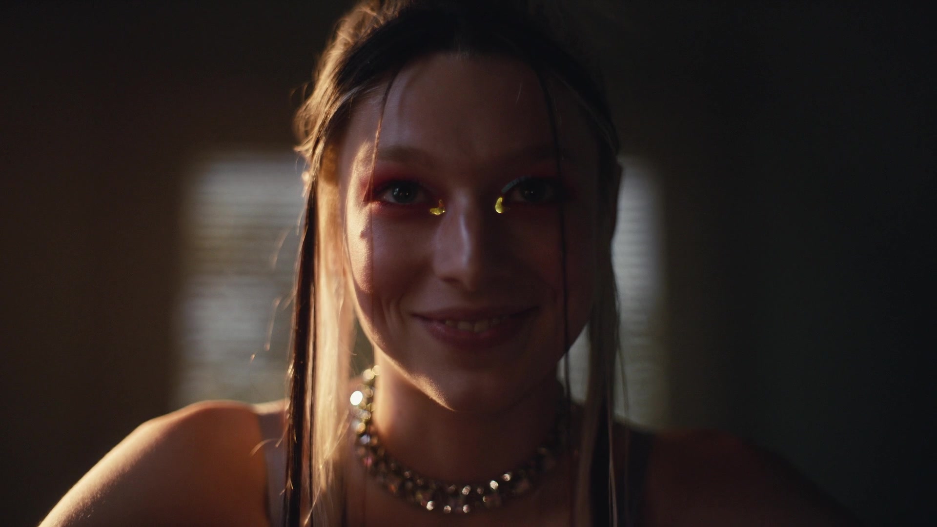HunterSchaferLove_Euphoria1x08ScreenCaptures-017.jpg