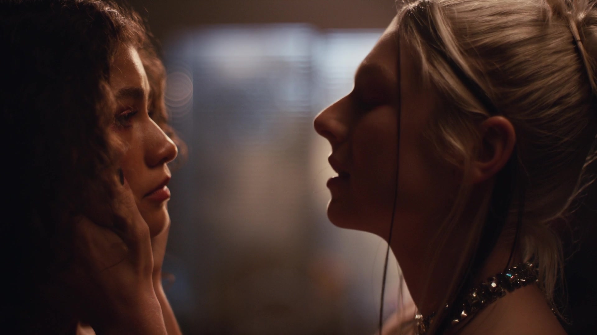 HunterSchaferLove_Euphoria1x08ScreenCaptures-021.jpg