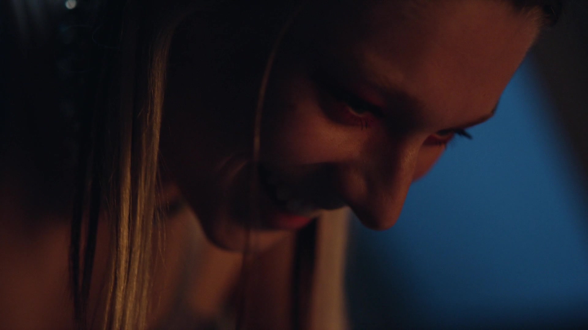 HunterSchaferLove_Euphoria1x08ScreenCaptures-035.jpg