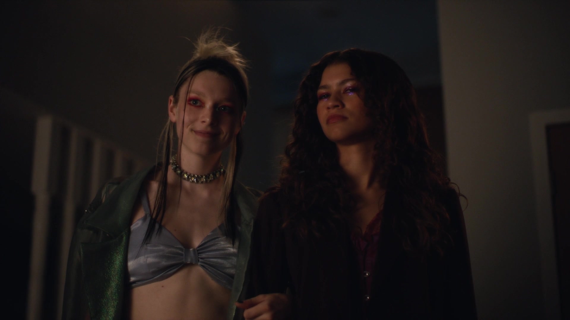 HunterSchaferLove_Euphoria1x08ScreenCaptures-052.jpg