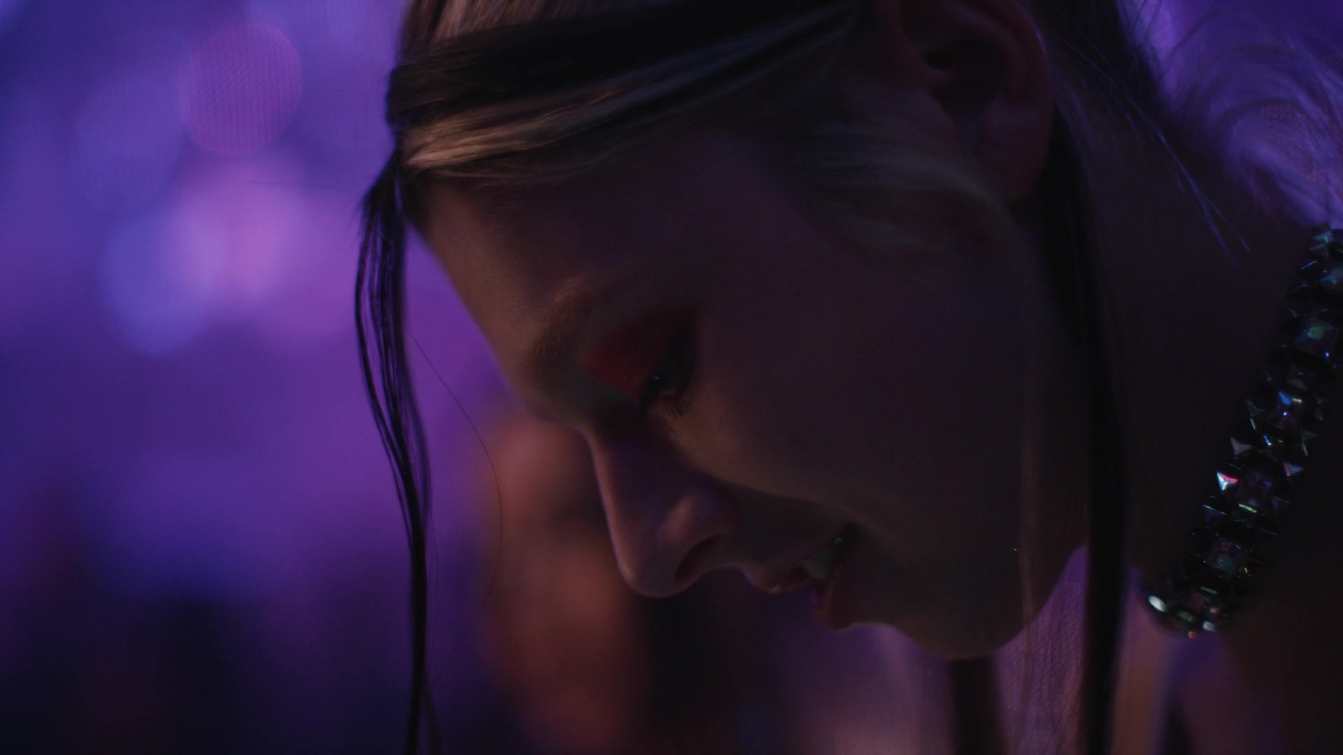 HunterSchaferLove_Euphoria1x08ScreenCaptures-084.jpg