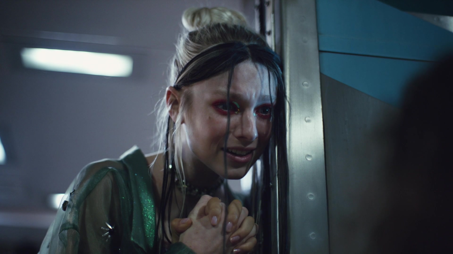 HunterSchaferLove_Euphoria1x08ScreenCaptures-157.jpg