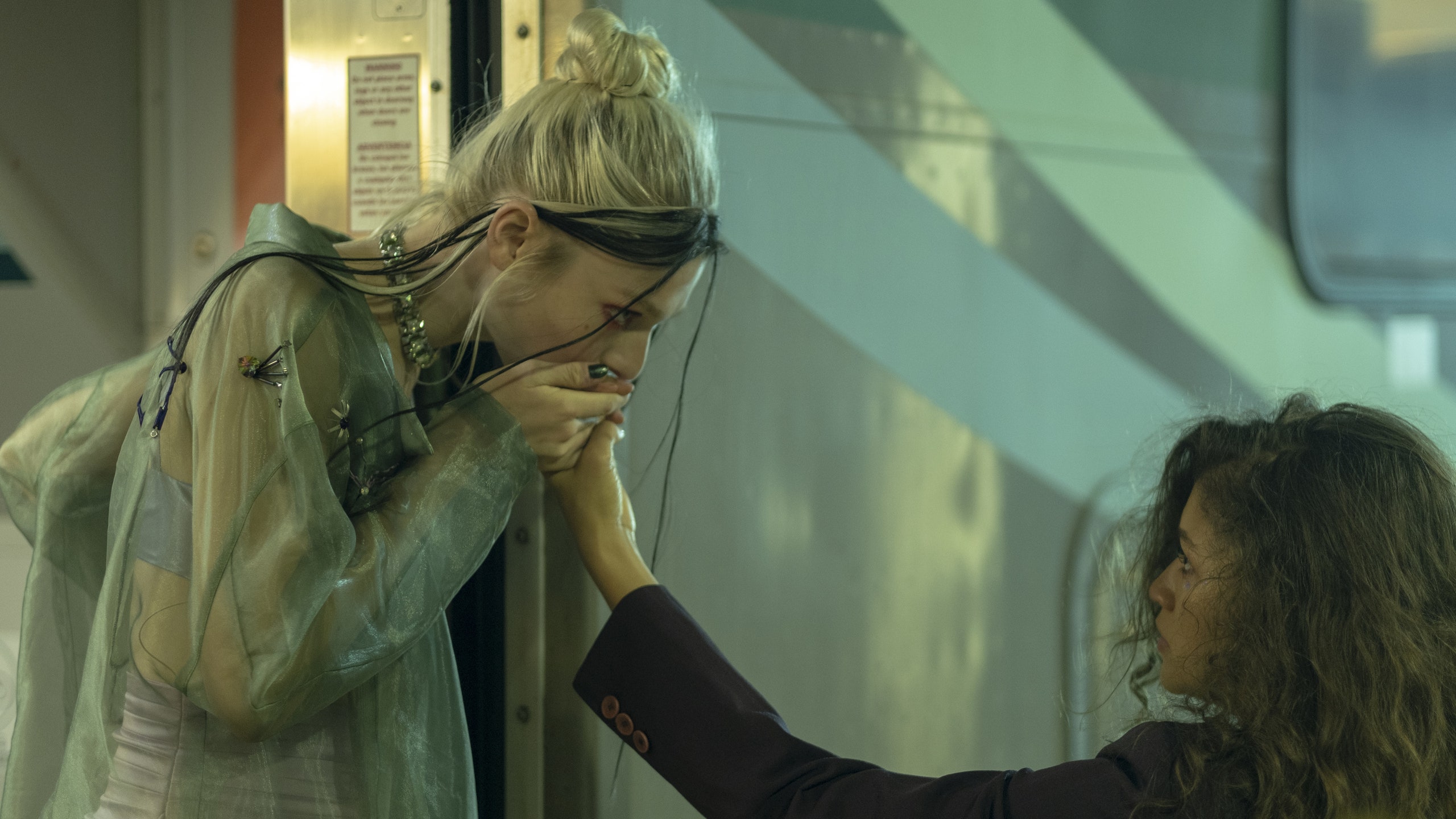 HunterSchaferLove_Euphoria-Production-Stills_021.jpg